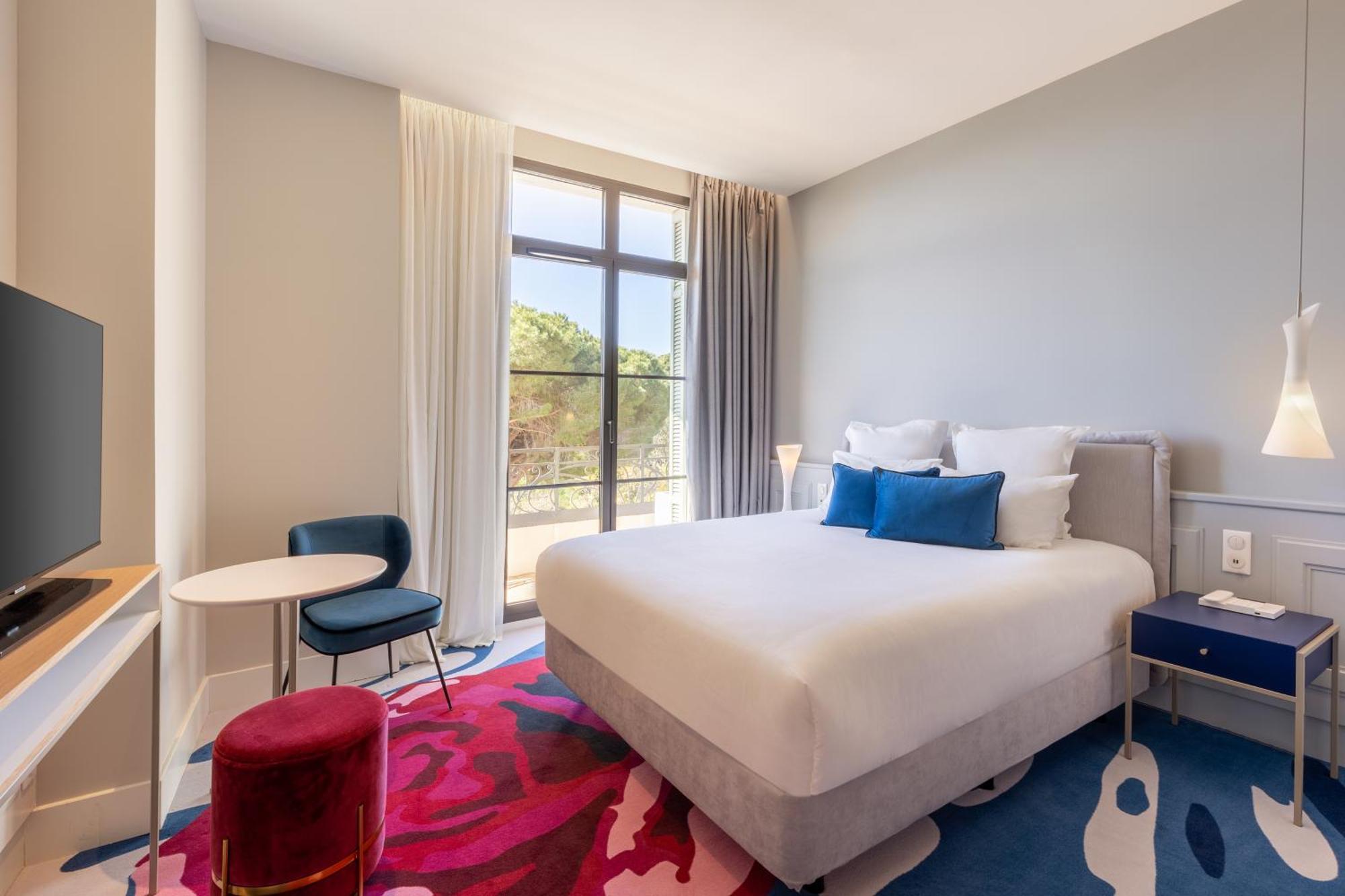 Hotel Eden Rose Grand Bw Premier Collection